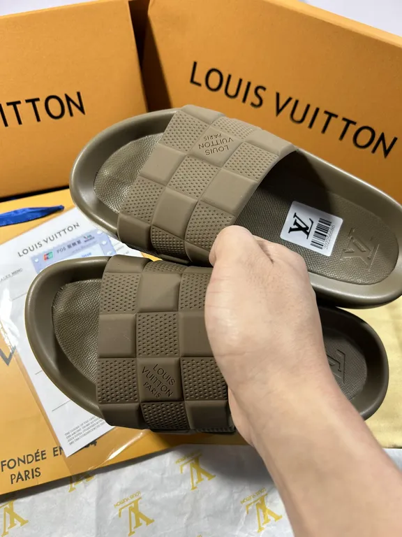 Louis Vuitton Shoe 